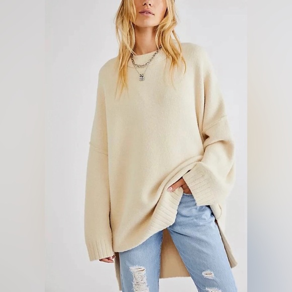 Free People Sweaters - FREE PEOPLE PEACHES TUNIC